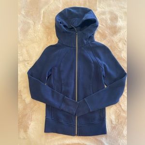 EUC LULULEMON SCUBA HOODIE